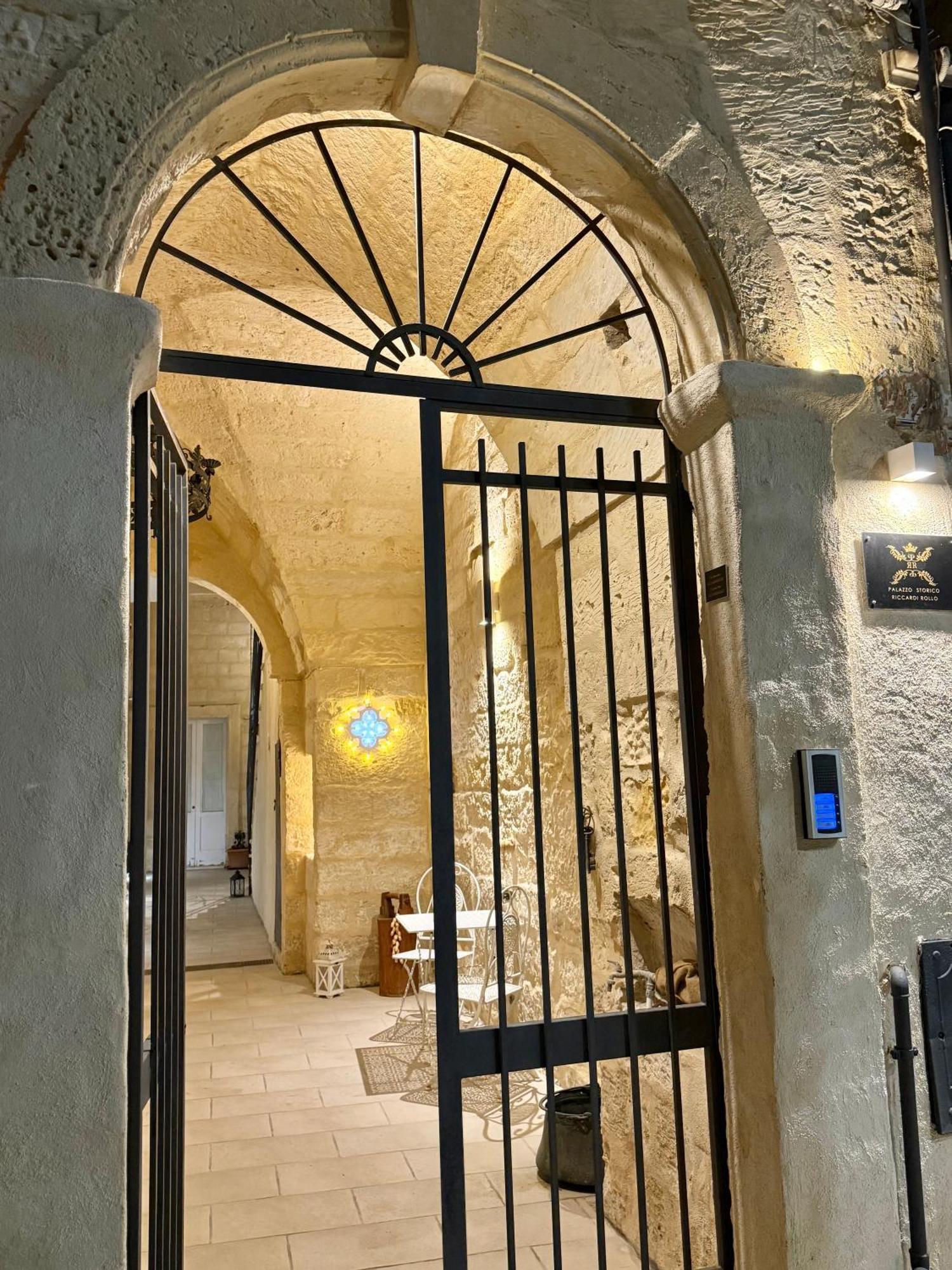 Appartement Palazzo Storico Riccardi Rollo à San Cesario di Lecce Extérieur photo